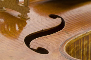 f hole of Andrea Guarneri model viola